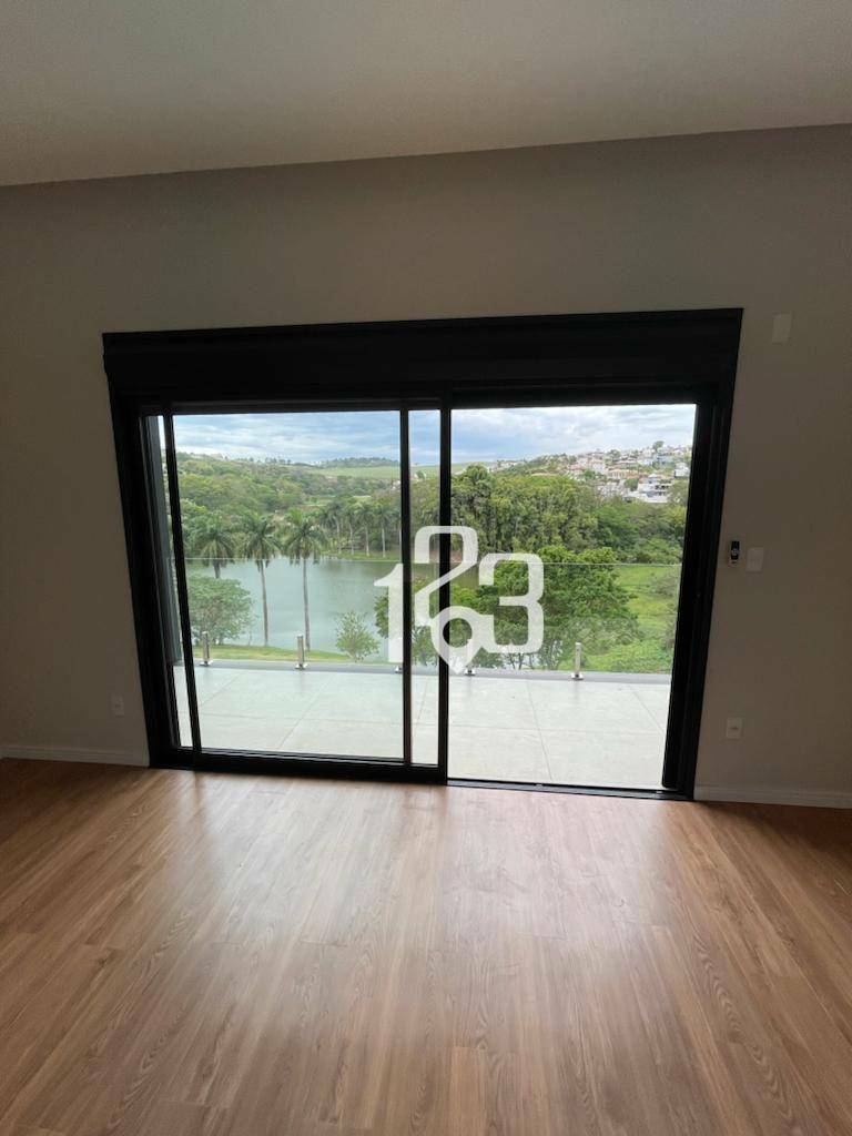 Casa à venda com 3 quartos, 402m² - Foto 8