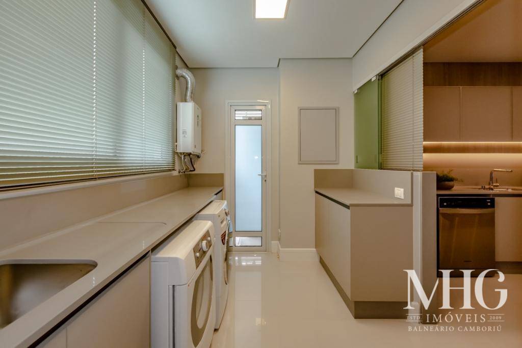 Apartamento à venda com 4 quartos, 207m² - Foto 43