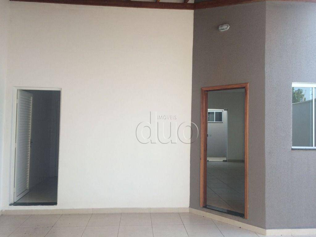 Casa à venda e aluguel com 3 quartos, 120m² - Foto 3