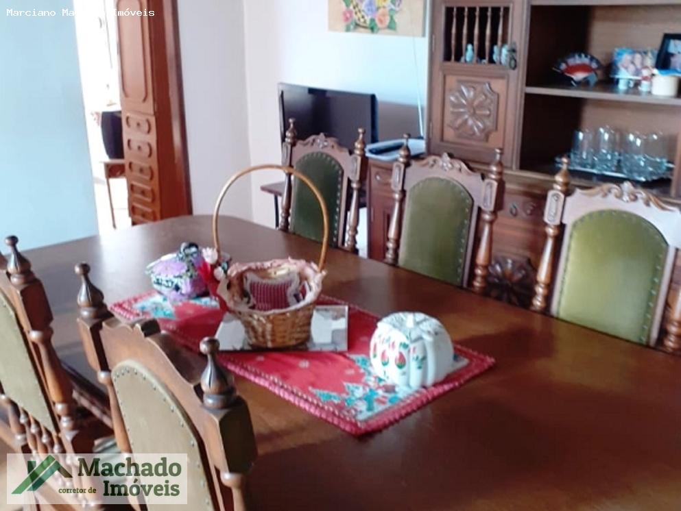 Apartamento à venda com 2 quartos, 78m² - Foto 4