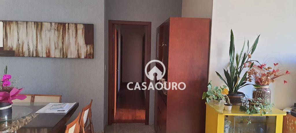 Apartamento à venda com 4 quartos, 115m² - Foto 13