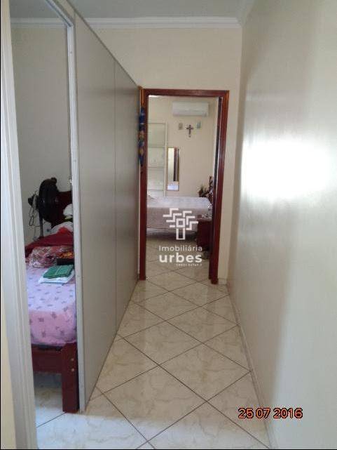 Casa à venda com 2 quartos, 80m² - Foto 24