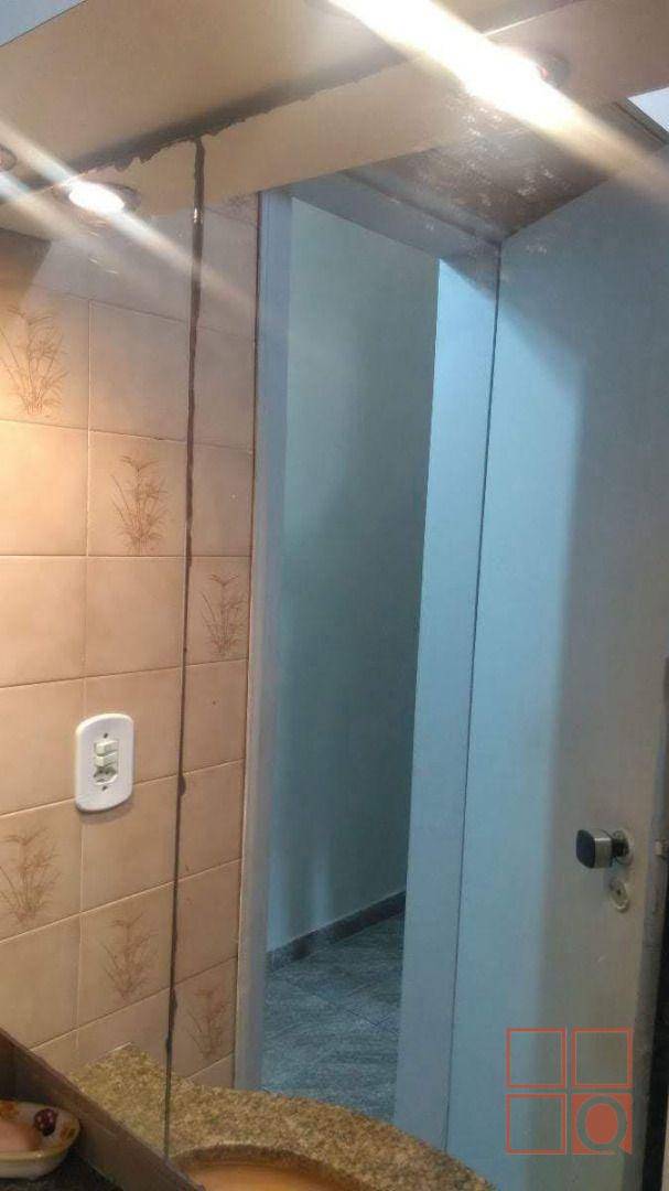 Apartamento à venda com 2 quartos, 69m² - Foto 20