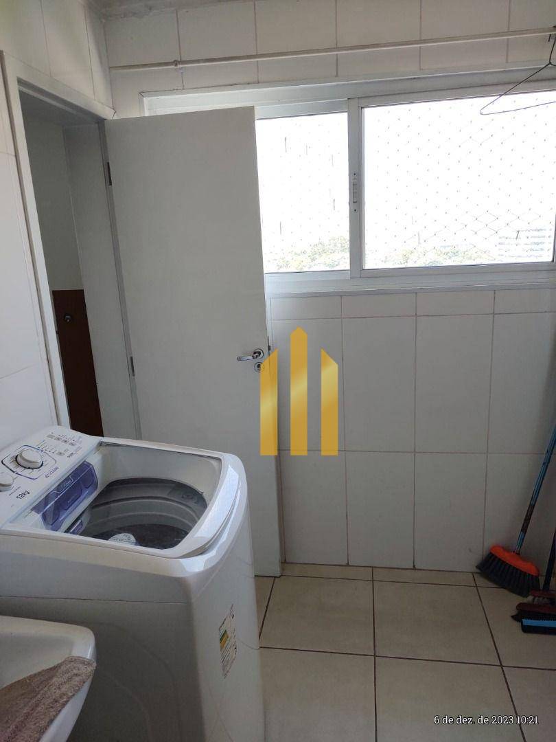 Apartamento à venda com 3 quartos, 70m² - Foto 3