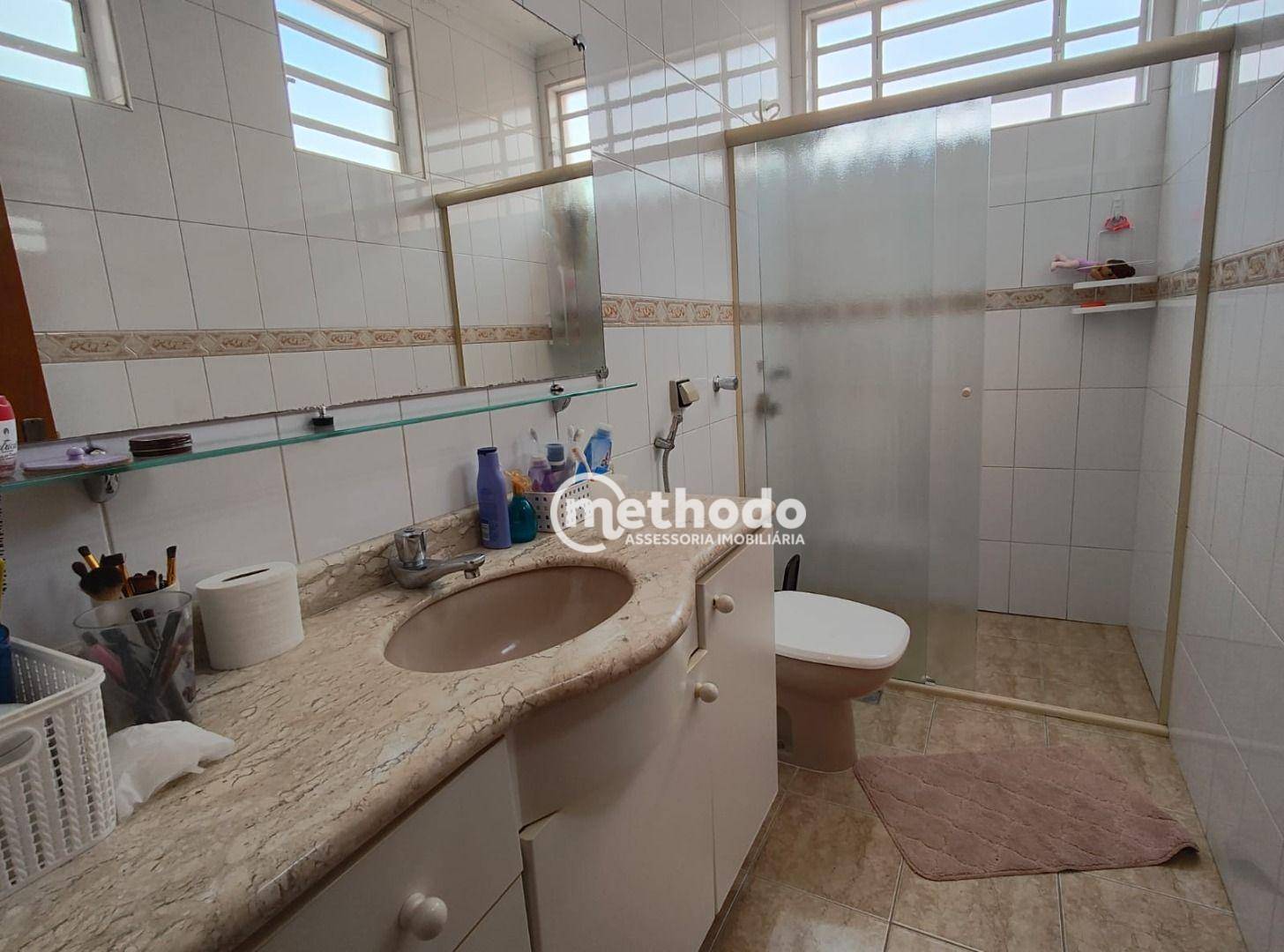 Casa à venda com 3 quartos, 200m² - Foto 26