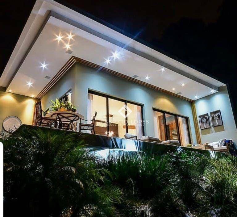 Casa à venda com 4 quartos, 600m² - Foto 7