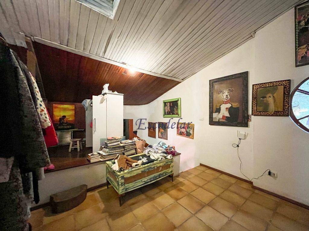 Casa à venda com 4 quartos, 197m² - Foto 38