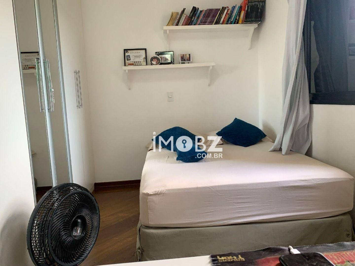 Apartamento à venda com 4 quartos, 157m² - Foto 6