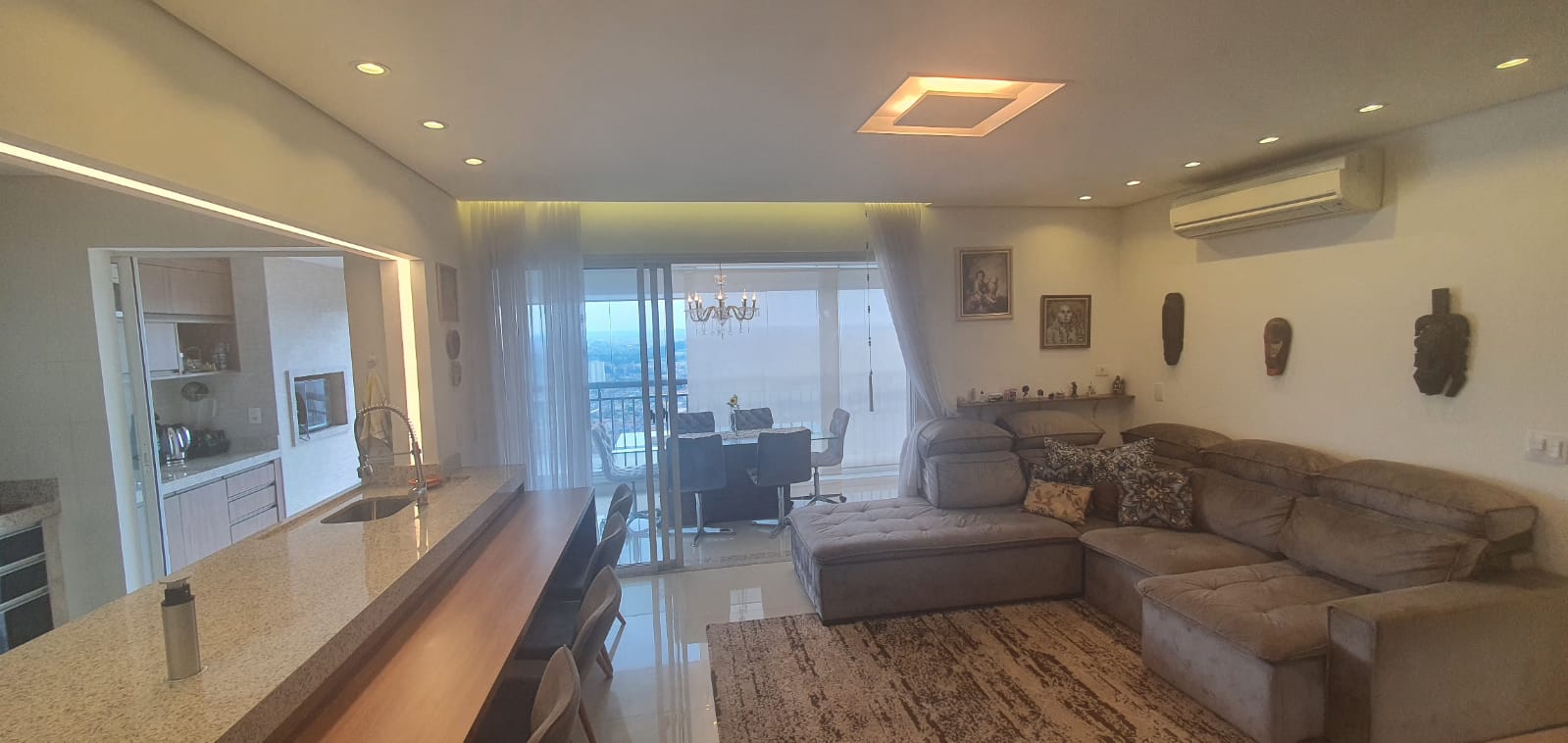 Apartamento à venda com 4 quartos, 266m² - Foto 5