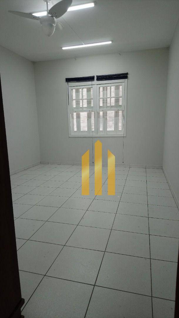 Sobrado para alugar com 2 quartos, 180m² - Foto 10