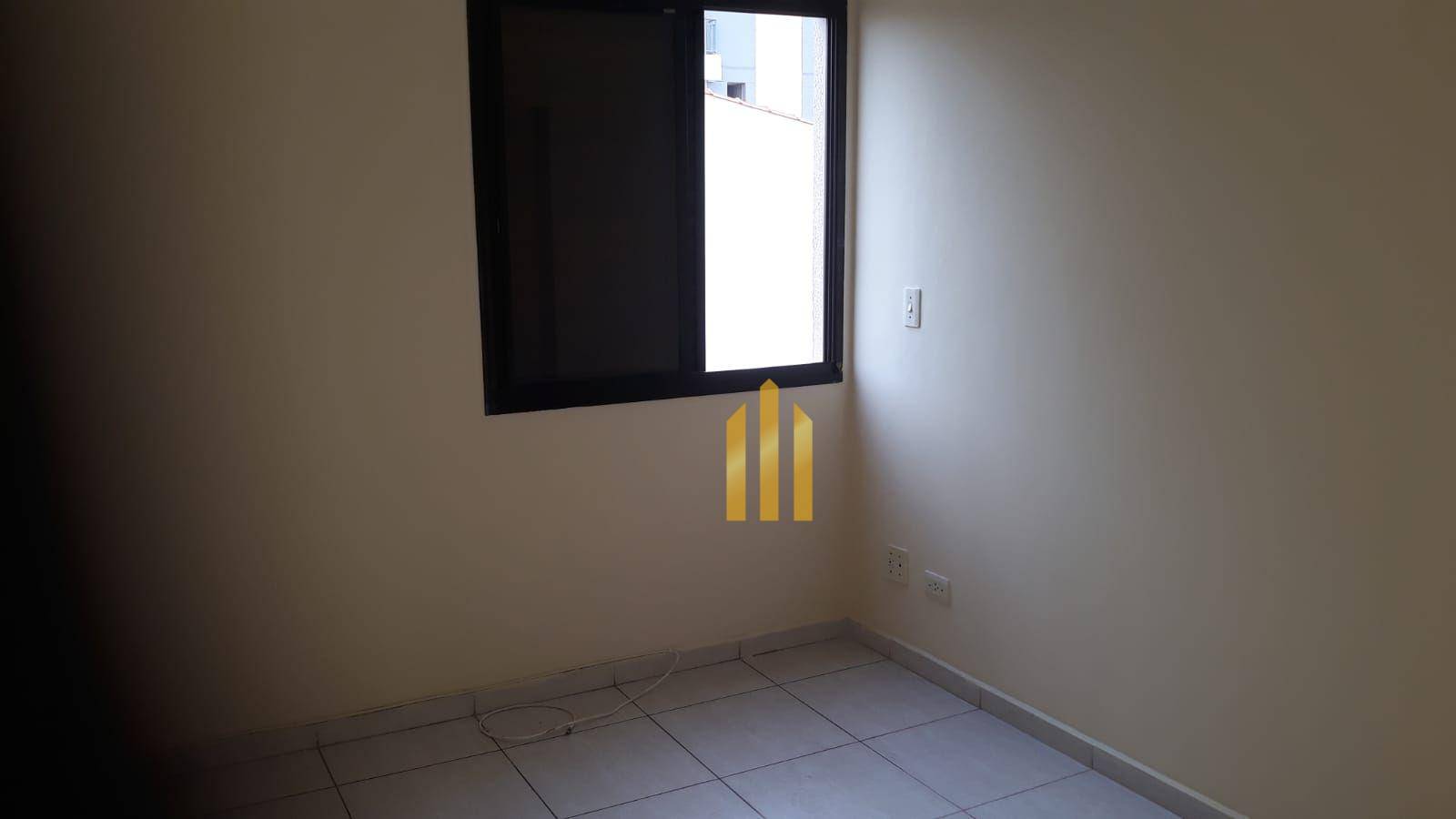 Apartamento à venda com 2 quartos, 66m² - Foto 13