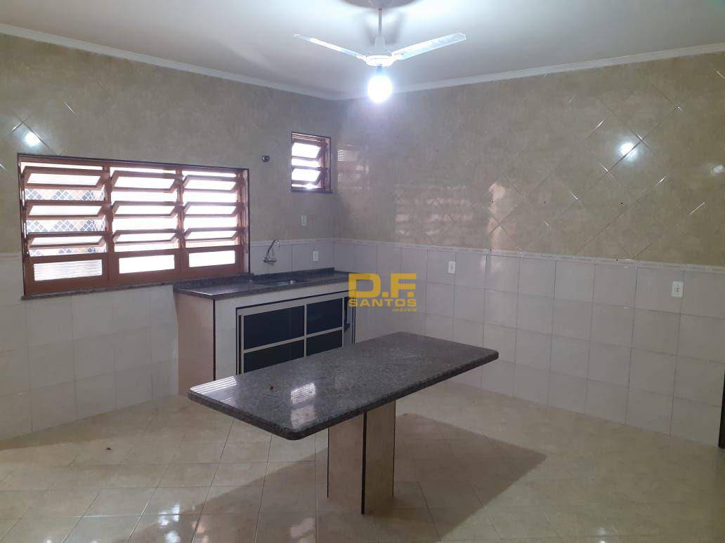 Casa à venda com 3 quartos, 260M2 - Foto 11