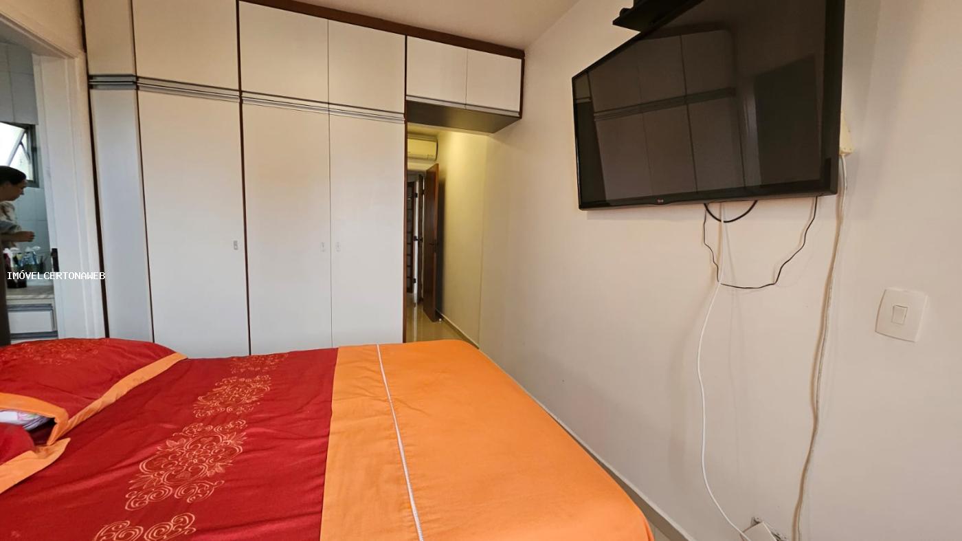 Apartamento à venda com 3 quartos, 80m² - Foto 15