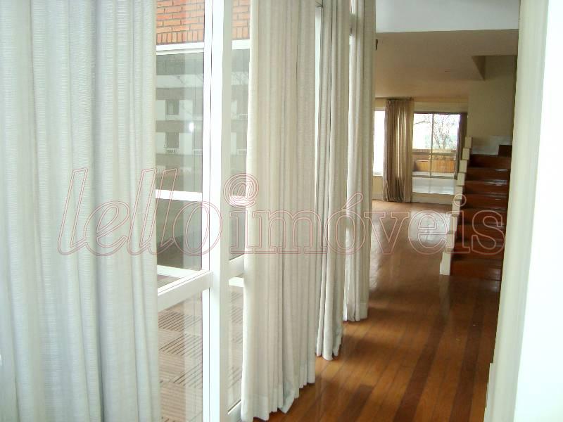 Apartamento à venda com 2 quartos, 240m² - Foto 4