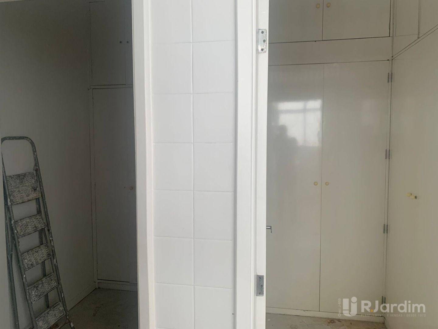 Apartamento à venda e aluguel com 4 quartos, 176m² - Foto 32