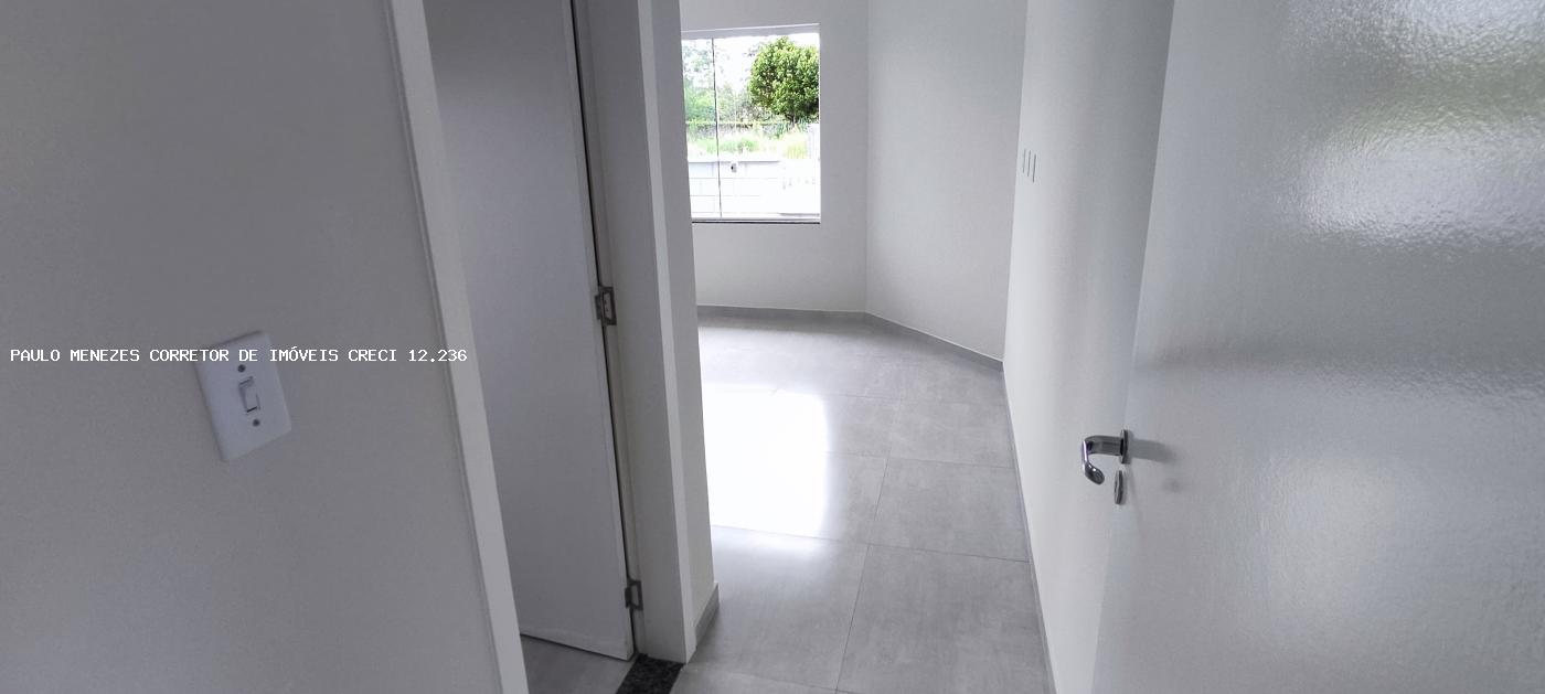 Casa à venda com 2 quartos, 232m² - Foto 20