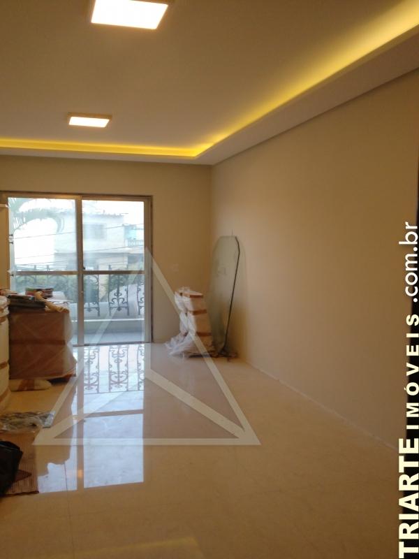 Apartamento à venda com 2 quartos, 68m² - Foto 2