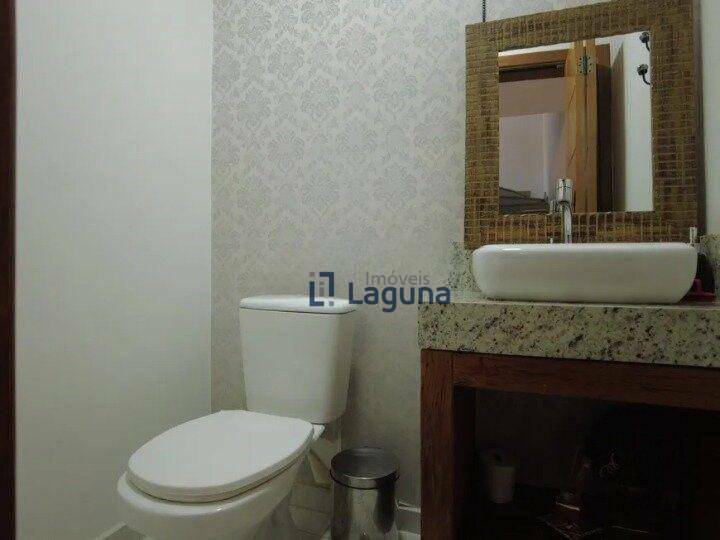 Sobrado à venda com 3 quartos, 212m² - Foto 29