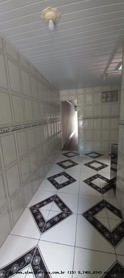 Casa para alugar com 2 quartos, 70m² - Foto 18