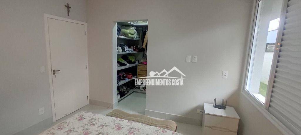 Casa de Condomínio à venda com 3 quartos, 400m² - Foto 20