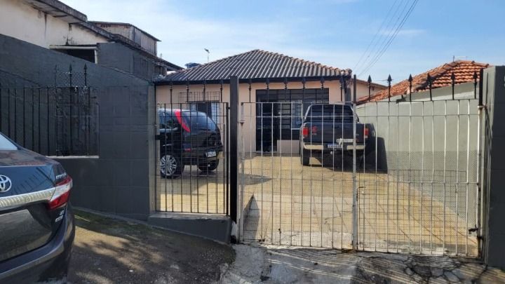 Casa à venda com 2 quartos, 95m² - Foto 1