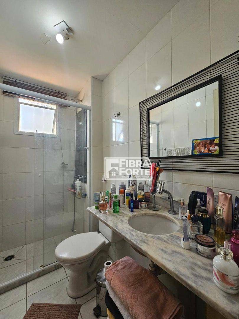 Apartamento à venda com 2 quartos, 69m² - Foto 15