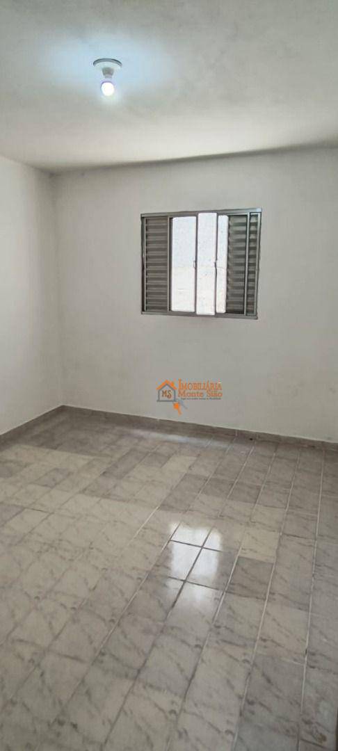 Casa à venda com 4 quartos, 200m² - Foto 34