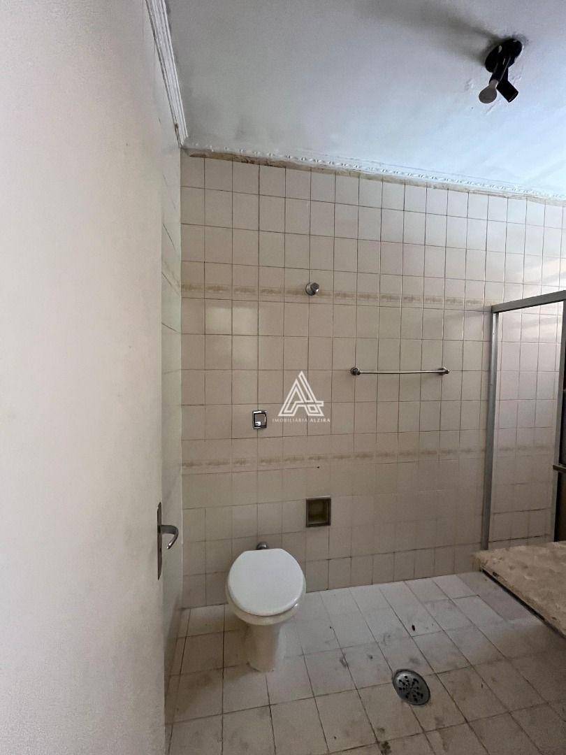 Sobrado à venda e aluguel com 3 quartos, 202m² - Foto 67