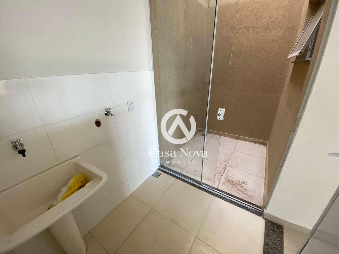 Apartamento à venda com 2 quartos, 75m² - Foto 12