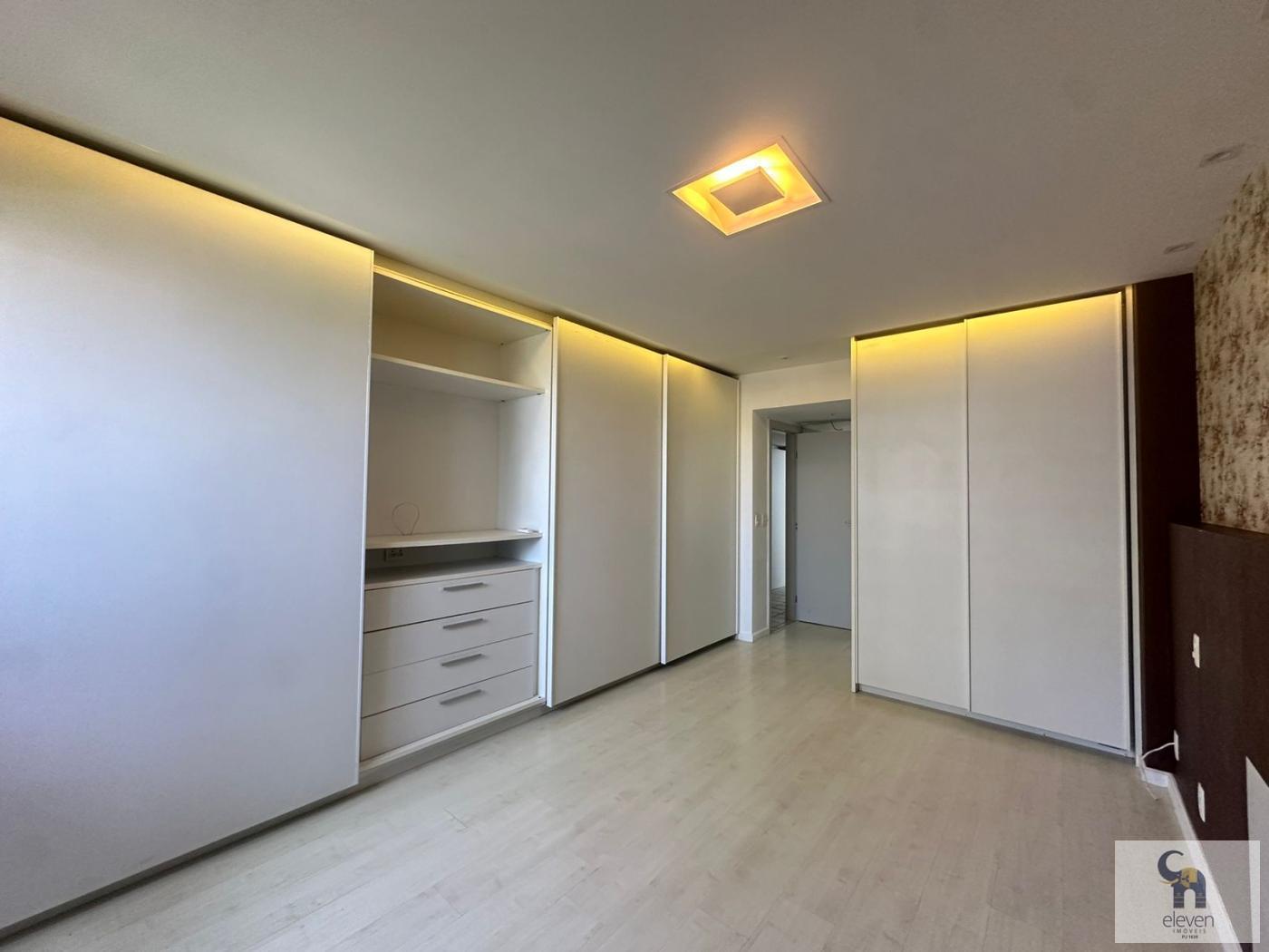 Apartamento para alugar com 4 quartos, 278m² - Foto 14