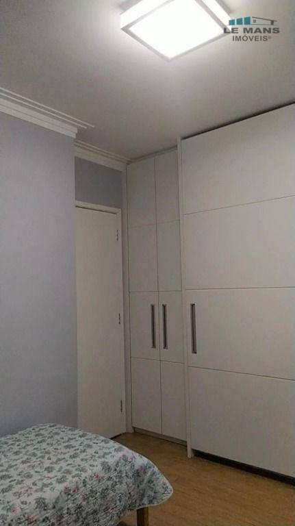 Apartamento à venda com 2 quartos, 45m² - Foto 22