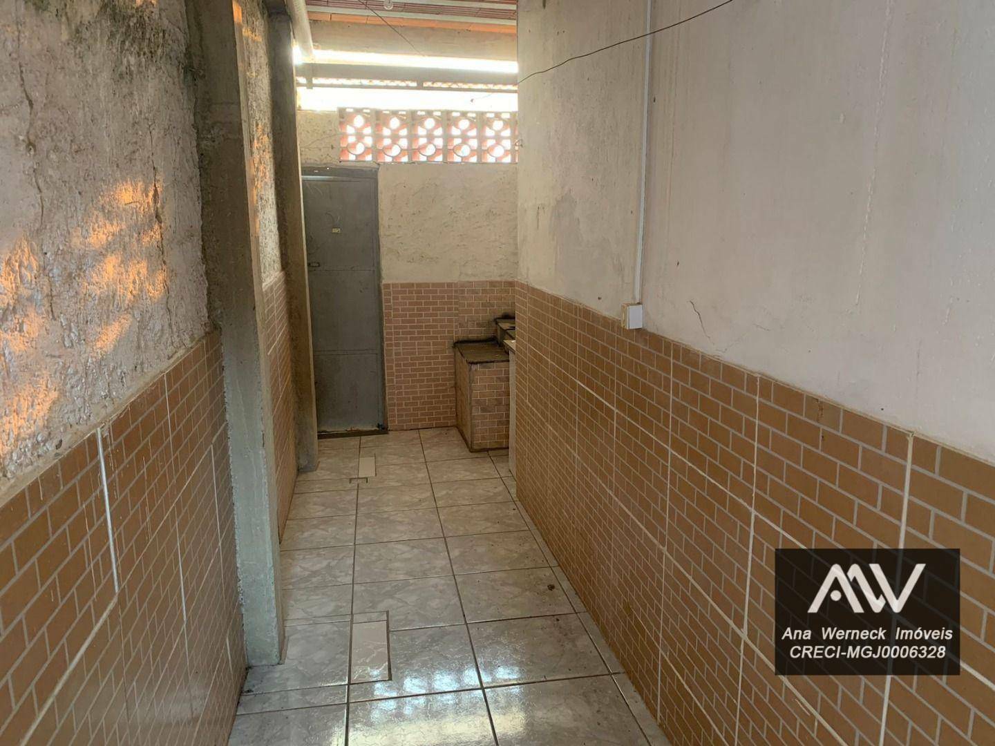 Casa à venda com 4 quartos, 160m² - Foto 31