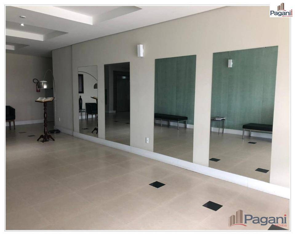 Apartamento à venda com 2 quartos, 64m² - Foto 19