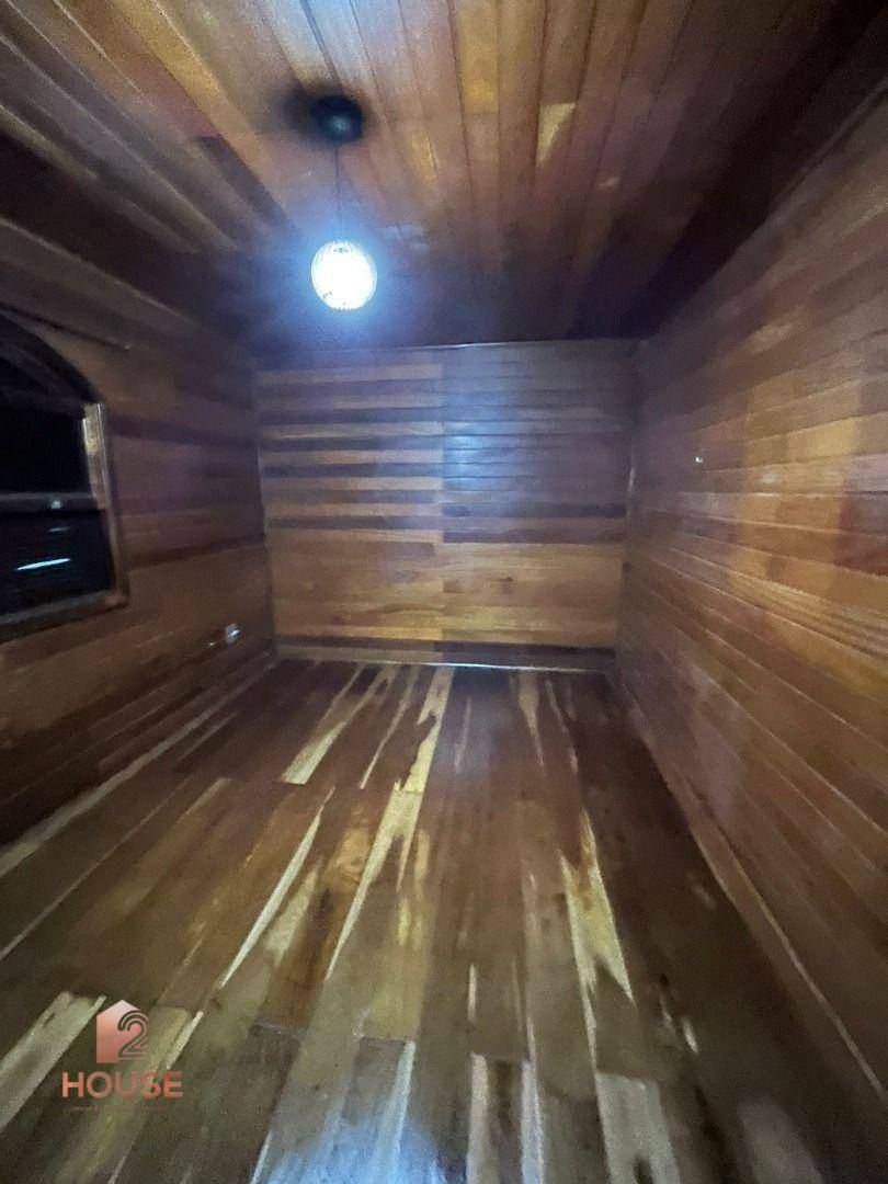 Casa para alugar com 3 quartos, 110m² - Foto 8