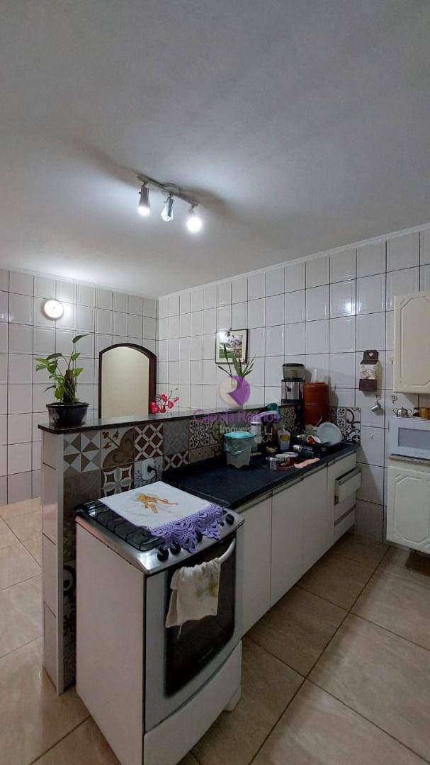 Sobrado à venda com 3 quartos, 231m² - Foto 7