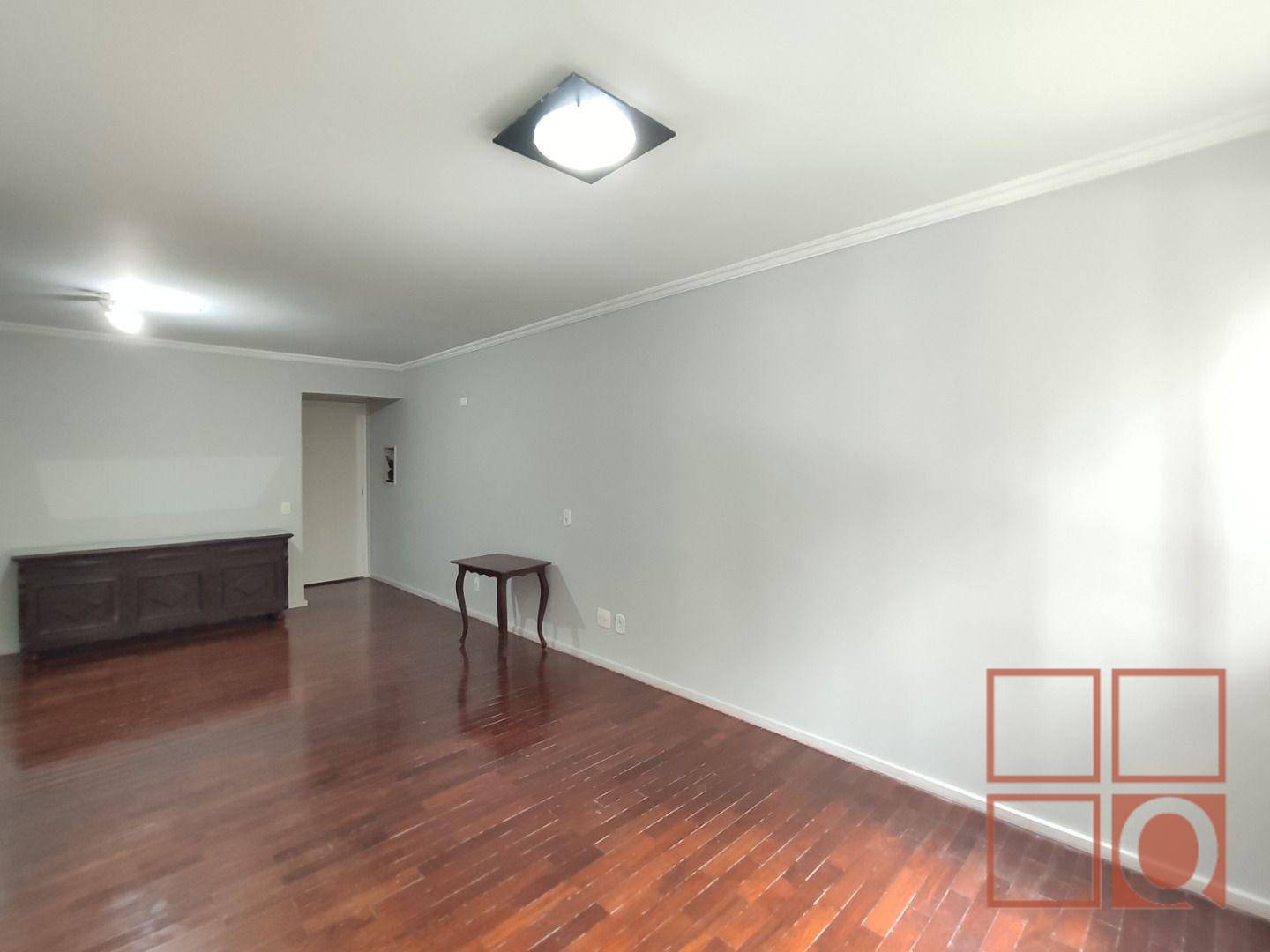 Apartamento à venda e aluguel com 3 quartos, 105m² - Foto 8