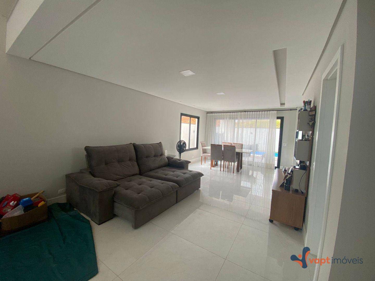 Sobrado à venda com 3 quartos, 190m² - Foto 3