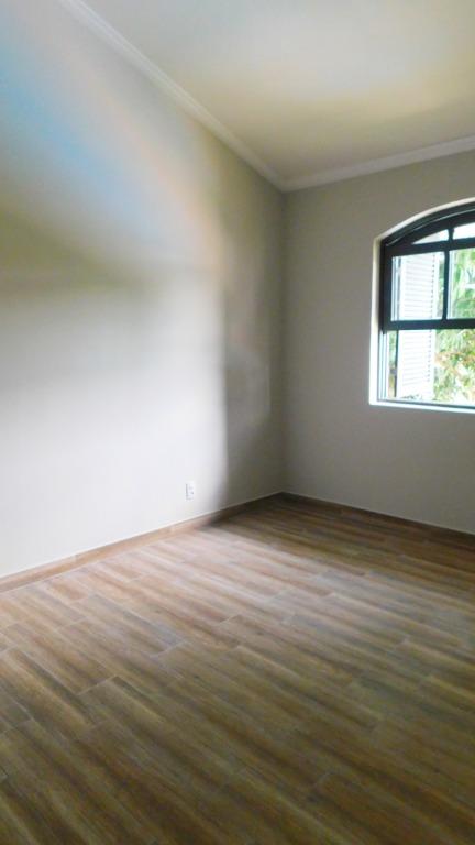 Casa de Condomínio para alugar com 3 quartos, 250m² - Foto 21