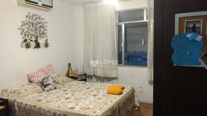 Apartamento à venda com 3 quartos, 90m² - Foto 3