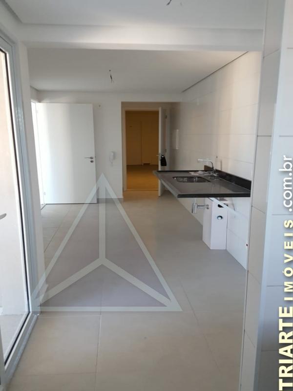 Apartamento para alugar com 3 quartos, 113m² - Foto 13