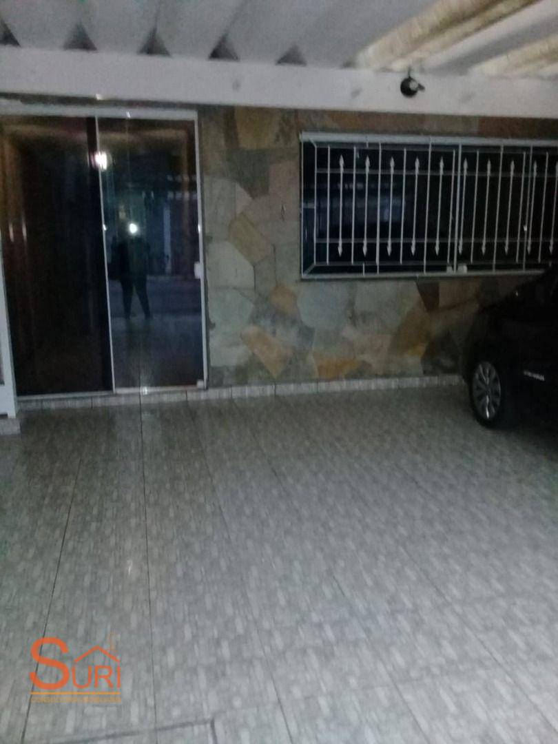 Sobrado à venda com 3 quartos, 174m² - Foto 1