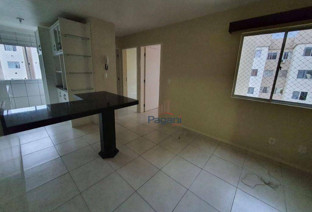 Apartamento para alugar com 2 quartos, 42m² - Foto 2