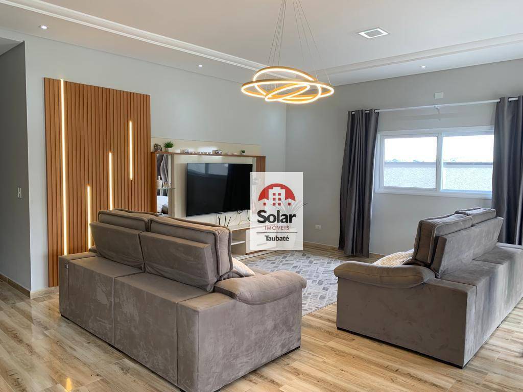 Casa de Condomínio à venda com 4 quartos, 283m² - Foto 1