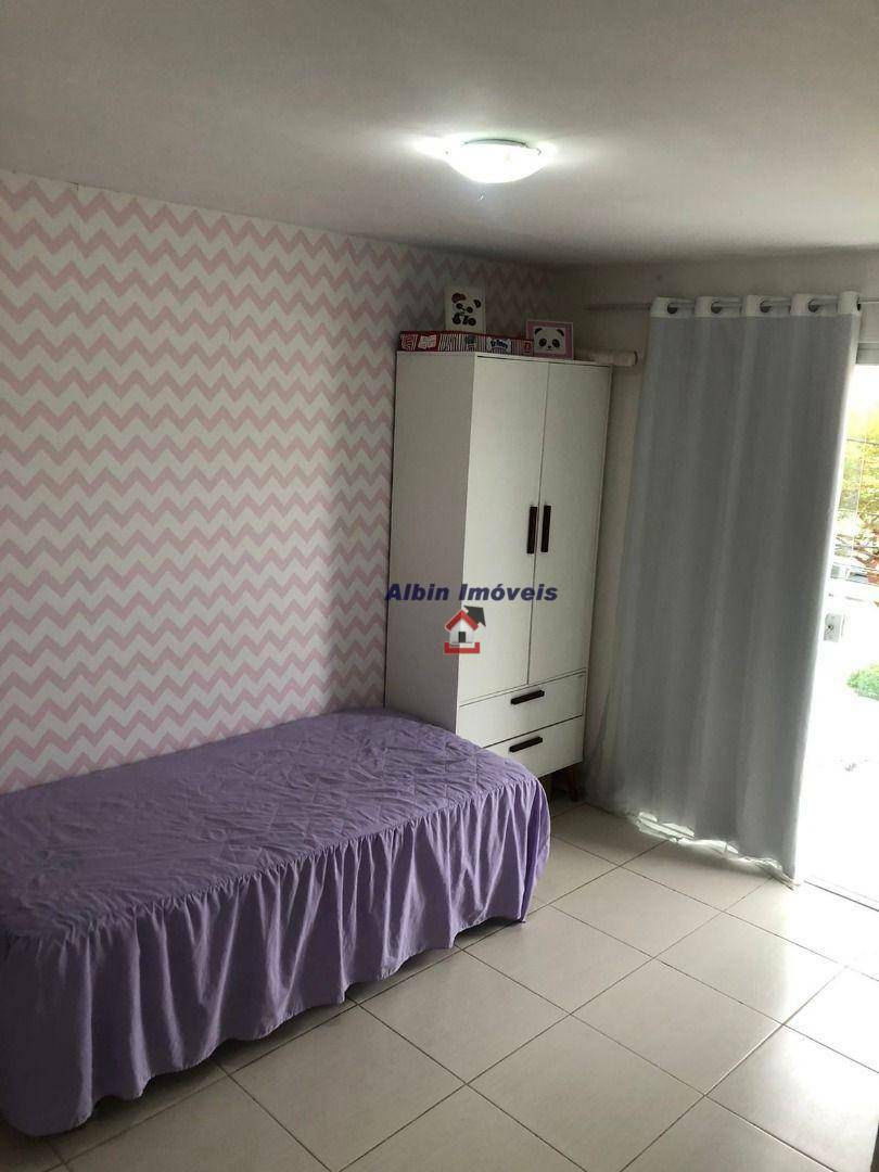 Casa à venda com 3 quartos, 131m² - Foto 25