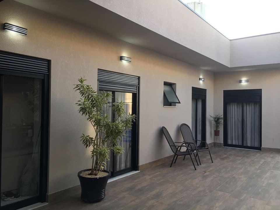 Casa de Condomínio à venda com 4 quartos, 260m² - Foto 21