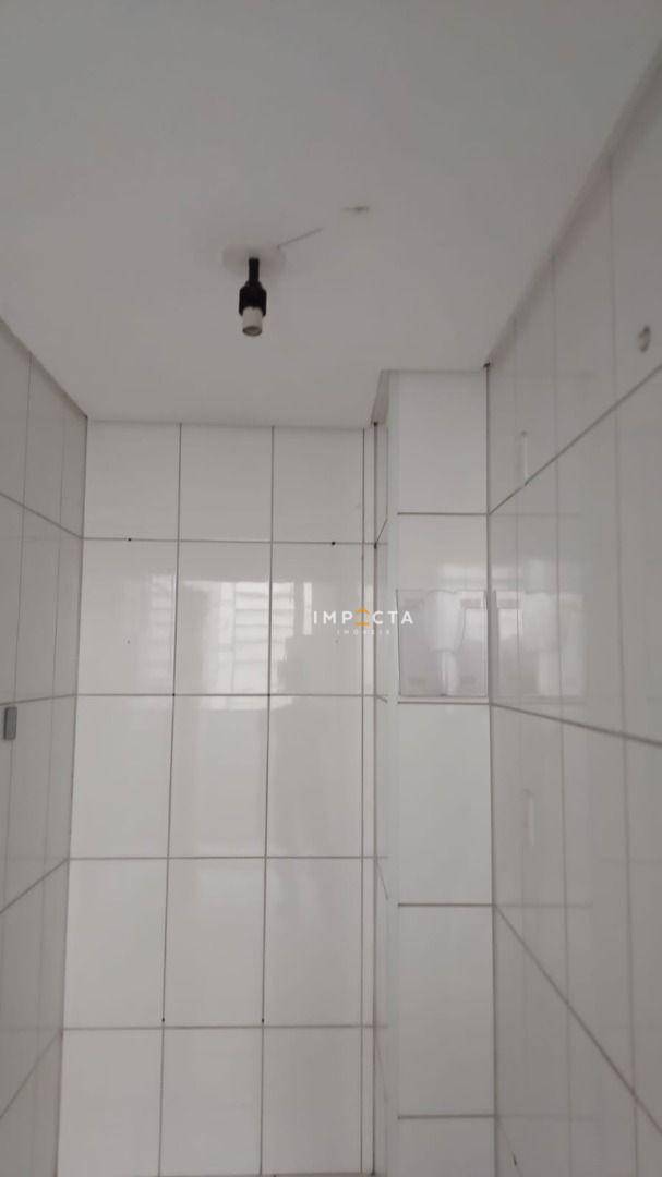 Sobrado à venda com 3 quartos, 200m² - Foto 14