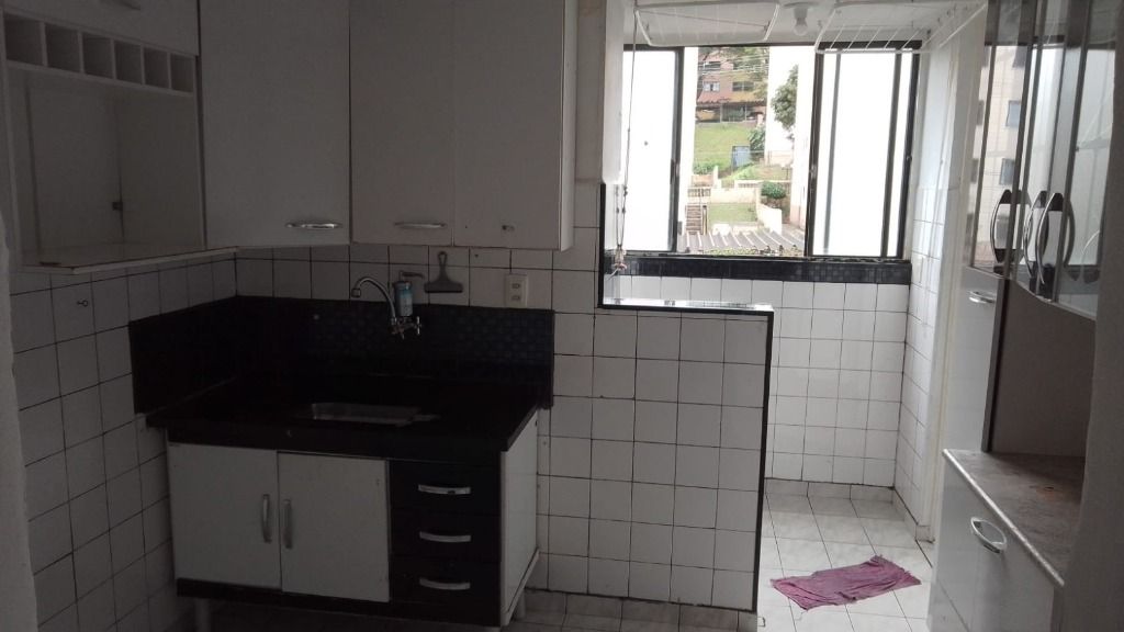 Apartamento à venda com 3 quartos, 70m² - Foto 4