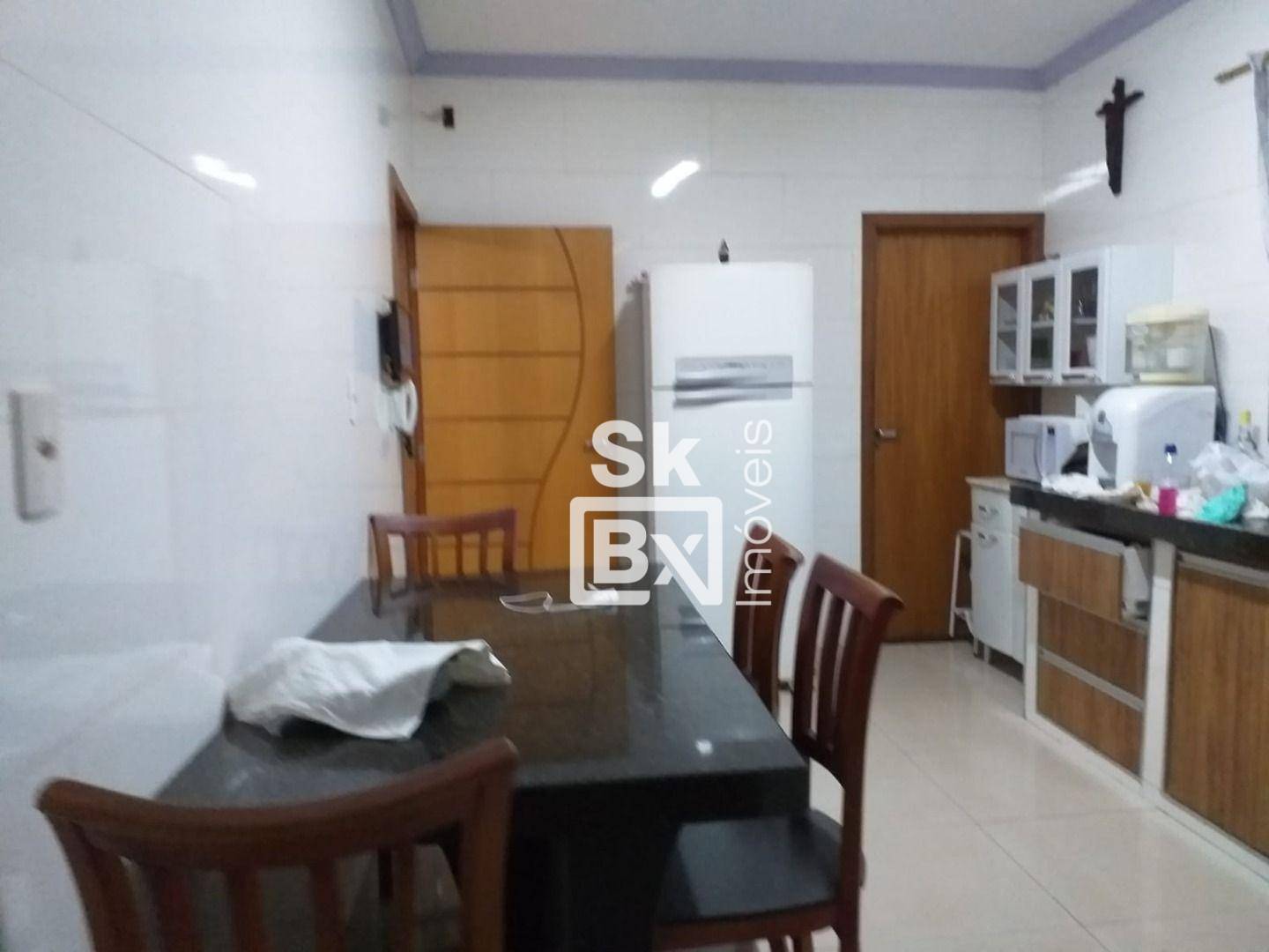 Casa à venda com 4 quartos, 550m² - Foto 5