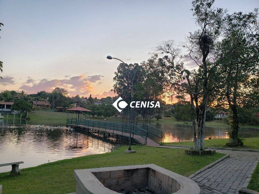 Casa de Condomínio à venda com 3 quartos, 222m² - Foto 41