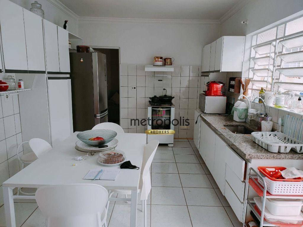 Casa à venda com 2 quartos, 125m² - Foto 1